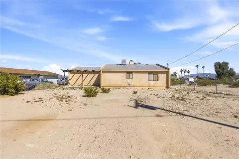 Exterior - 5378 Chia Ave, Twentynine Palms, CA 92277 photo 4 of 7