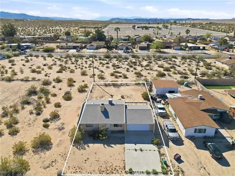 View/Area - 5378 Chia Ave, Twentynine Palms, CA 92277 photo 1 of 8