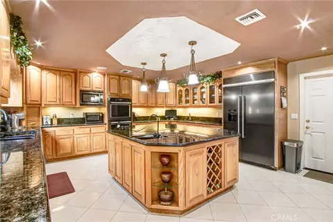 Kitchen - 7954 Thoroughbred, Rancho Cucamonga, CA 91701 photo 2 of 5