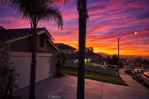 27865 Cliff Top Ct, Menifee, CA 92585