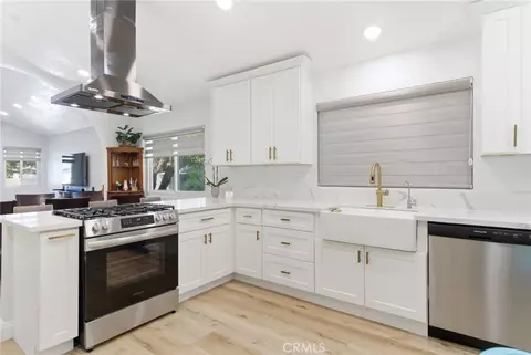 Kitchen - 1019 Meadowview Ct, Corona, CA 92880 photo 2 of 2