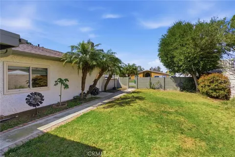 Exterior - 1019 Meadowview Ct, Corona, CA 92880 photo 10 of 13