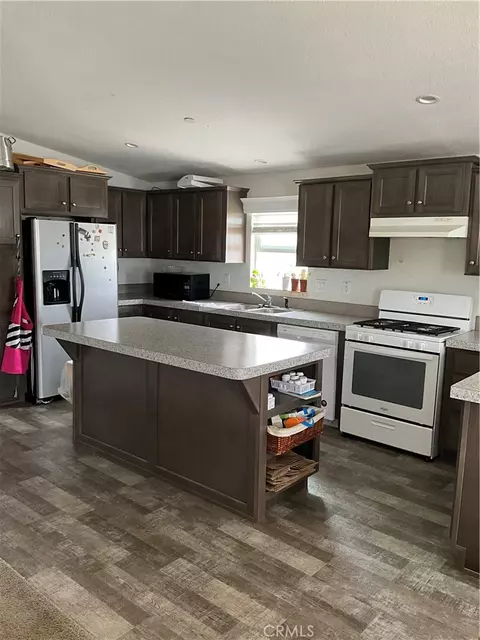17035 Hidalgo, Perris, CA 92570 photo 2