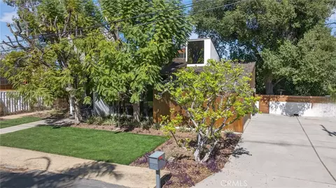 Exterior - 2023 Arroyo Dr, Riverside, CA 92506 photo 6 of 18
