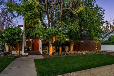 Exterior - 2023 Arroyo Dr, Riverside, CA 92506 photo 9 of 18