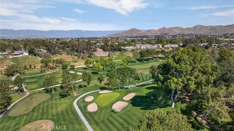 View/Area - 2023 Arroyo Dr, Riverside, CA 92506 photo 6 of 9