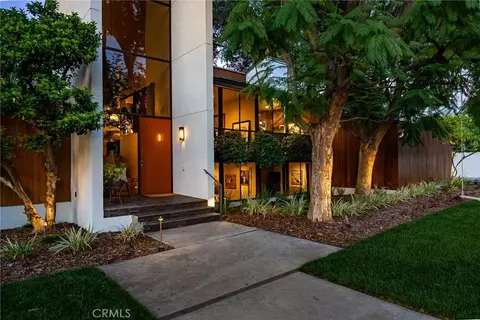 Exterior - 2023 Arroyo Dr, Riverside, CA 92506 photo 1 of 18