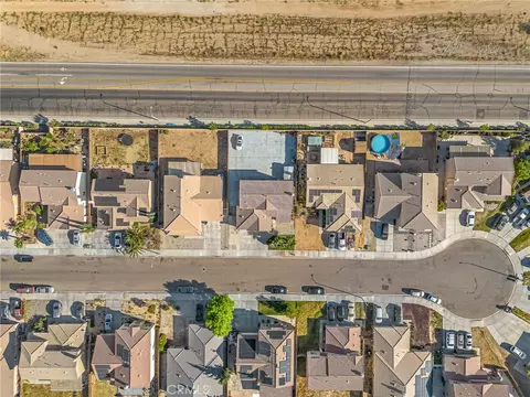 View/Area - 11036 Windcrest Ct, Adelanto, CA 92301 photo 6 of 8
