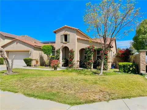 29360 Hartford Dr, Menifee, CA 92584