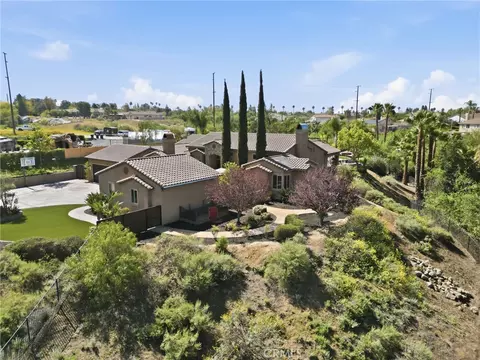 View/Area - 14779 Wood, Riverside, CA 92508 photo 2 of 6