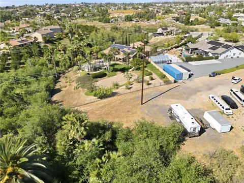 View/Area - 14779 Wood, Riverside, CA 92508 photo 5 of 6