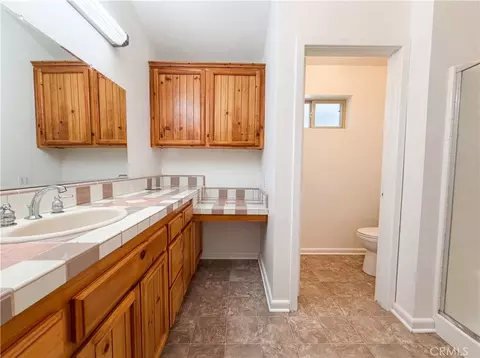 Bath - 120 Zermat, Crestline, CA 92325 photo 2 of 2