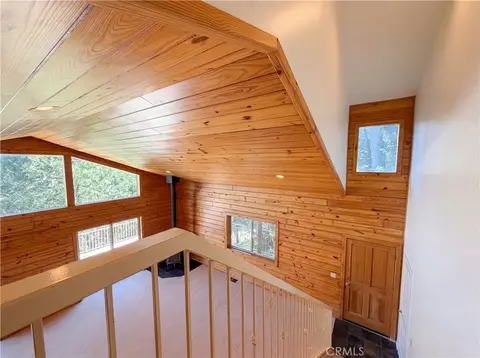 Living - 120 Zermat, Crestline, CA 92325 photo 2 of 3