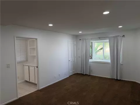Living - 1720 Elsinore Cir, Oxnard, CA 93035 photo 7 of 7