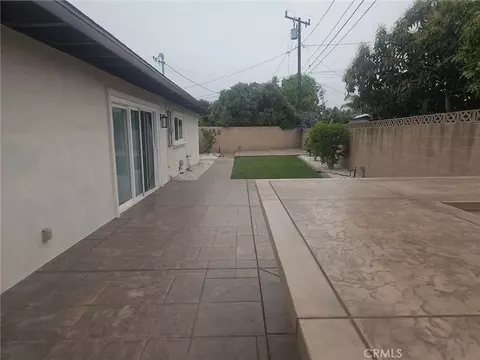 Exterior - 1720 Elsinore Cir, Oxnard, CA 93035 photo 7 of 11