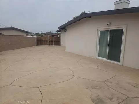 Exterior - 1720 Elsinore Cir, Oxnard, CA 93035 photo 11 of 11