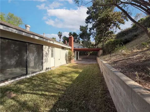 Exterior - 2785 Bonita Dr, Highland, CA 92346 photo 2 of 4