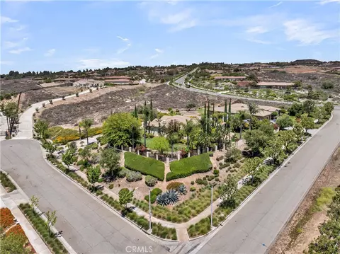 View/Area - 7780 Solitude Ct, Riverside, CA 92506 photo 4 of 6