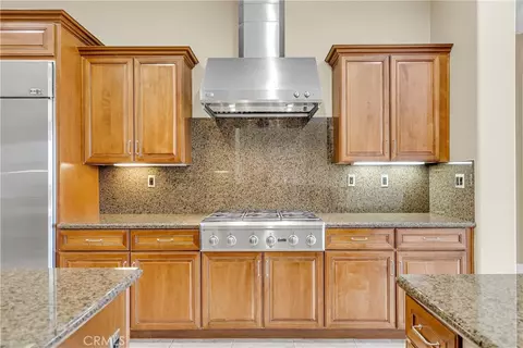 Kitchen - 7780 Solitude Ct, Riverside, CA 92506 photo 4 of 5