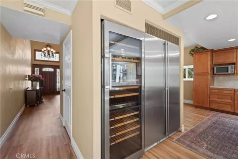 Entry Way - 5706 E Bryce Ave, Orange, CA 92867 photo 4 of 6