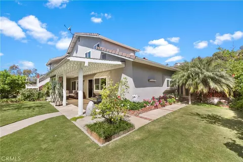 Exterior - 5706 E Bryce Ave, Orange, CA 92867 photo 12 of 14
