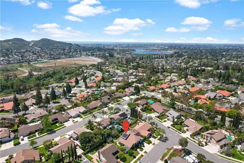 View/Area - 5706 E Bryce Ave, Orange, CA 92867 photo 2 of 4