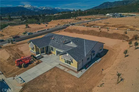 3590 W Emerson Ct, San Bernardino, CA 92407
