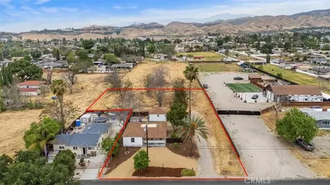 32568 Kentucky St, Yucaipa, CA 92399