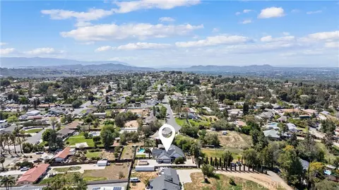 View/Area - 16872 Iris, Riverside, CA 92504 photo 6 of 6