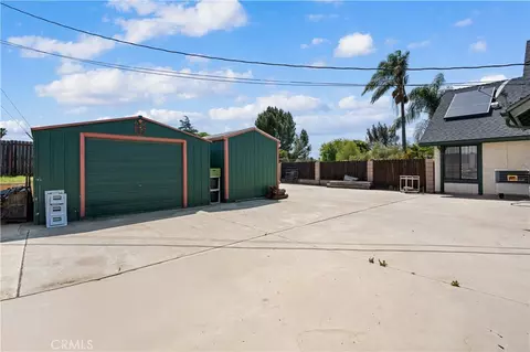 Exterior - 16872 Iris, Riverside, CA 92504 photo 4 of 11