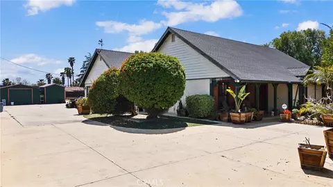 Exterior - 16872 Iris, Riverside, CA 92504 photo 3 of 11