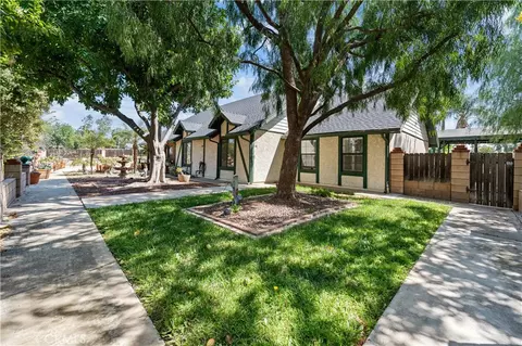 Exterior - 16872 Iris, Riverside, CA 92504 photo 1 of 11