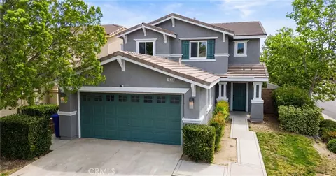 16769 Spy Glass Ct, Fontana, CA 92336