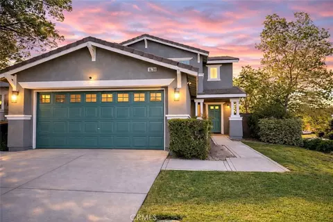 16769 Spy Glass Ct, Fontana, CA 92336