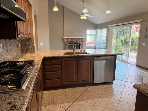 Kitchen - 11056 Orchard View Ln, Riverside, CA 92503 photo 2 of 2