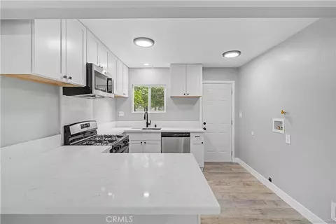 Other - 215 W Lugonia Ave, Redlands, CA 92374 photo 4 of 10