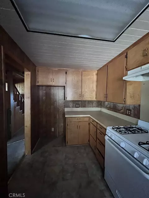 Kitchen - 24988 Crest Frst, Crestline, CA 92325 photo 2 of 2