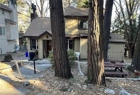 Exterior - 24988 Crest Frst, Crestline, CA 92325 photo 2 of 4