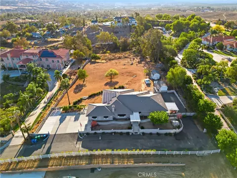 16025 Perry Hts, Riverside, CA 92504