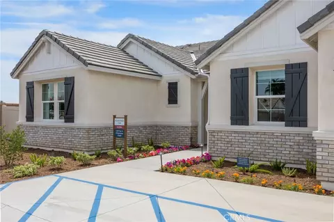 6089 Saddlehorn Ln, Jurupa Valley, CA 92509