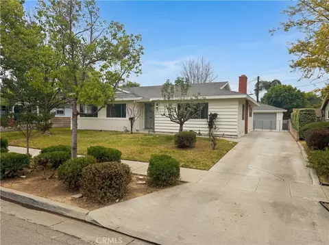 Exterior - 5654 Tower Rd, Riverside, CA 92506 photo 3 of 6