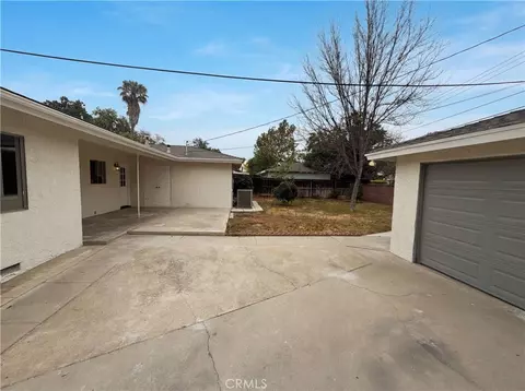 Exterior - 5654 Tower Rd, Riverside, CA 92506 photo 2 of 3