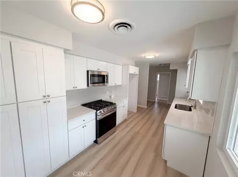 Kitchen - 5654 Tower Rd, Riverside, CA 92506 photo 1 of 2