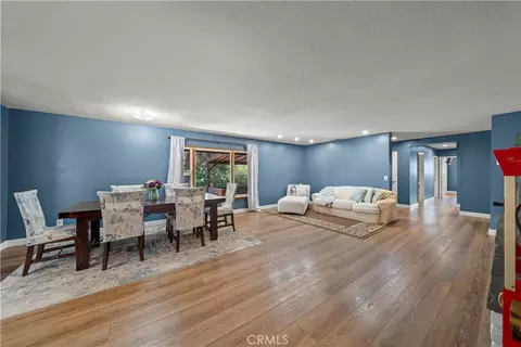 Living - 1644 Cuatro Ln, Fallbrook, CA 92028 photo 1 of 3