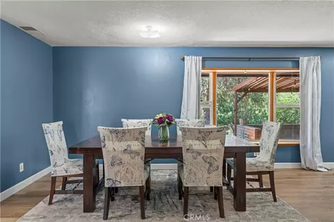 Dining - 1644 Cuatro Ln, Fallbrook, CA 92028 photo 3 of 6
