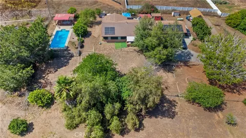 View/Area - 1644 Cuatro Ln, Fallbrook, CA 92028 photo 2 of 4