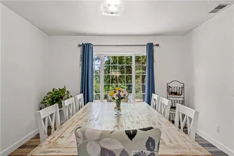 Dining - 1644 Cuatro Ln, Fallbrook, CA 92028 photo 2 of 6