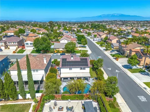 View/Area - 8402 Lindenhurst, Riverside, CA 92508 photo 5 of 9