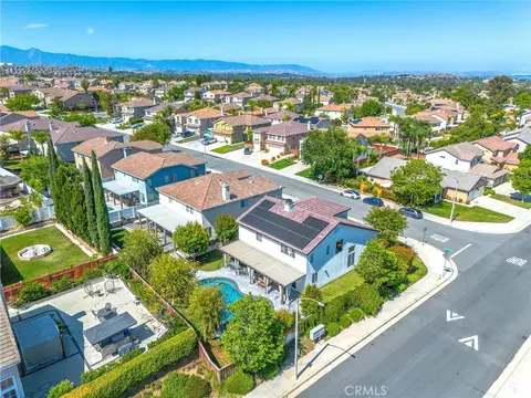 View/Area - 8402 Lindenhurst, Riverside, CA 92508 photo 4 of 9
