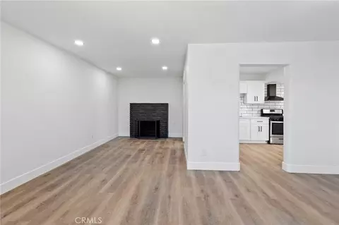 Living - 25441 W Main, Barstow, CA 92311 photo 6 of 9